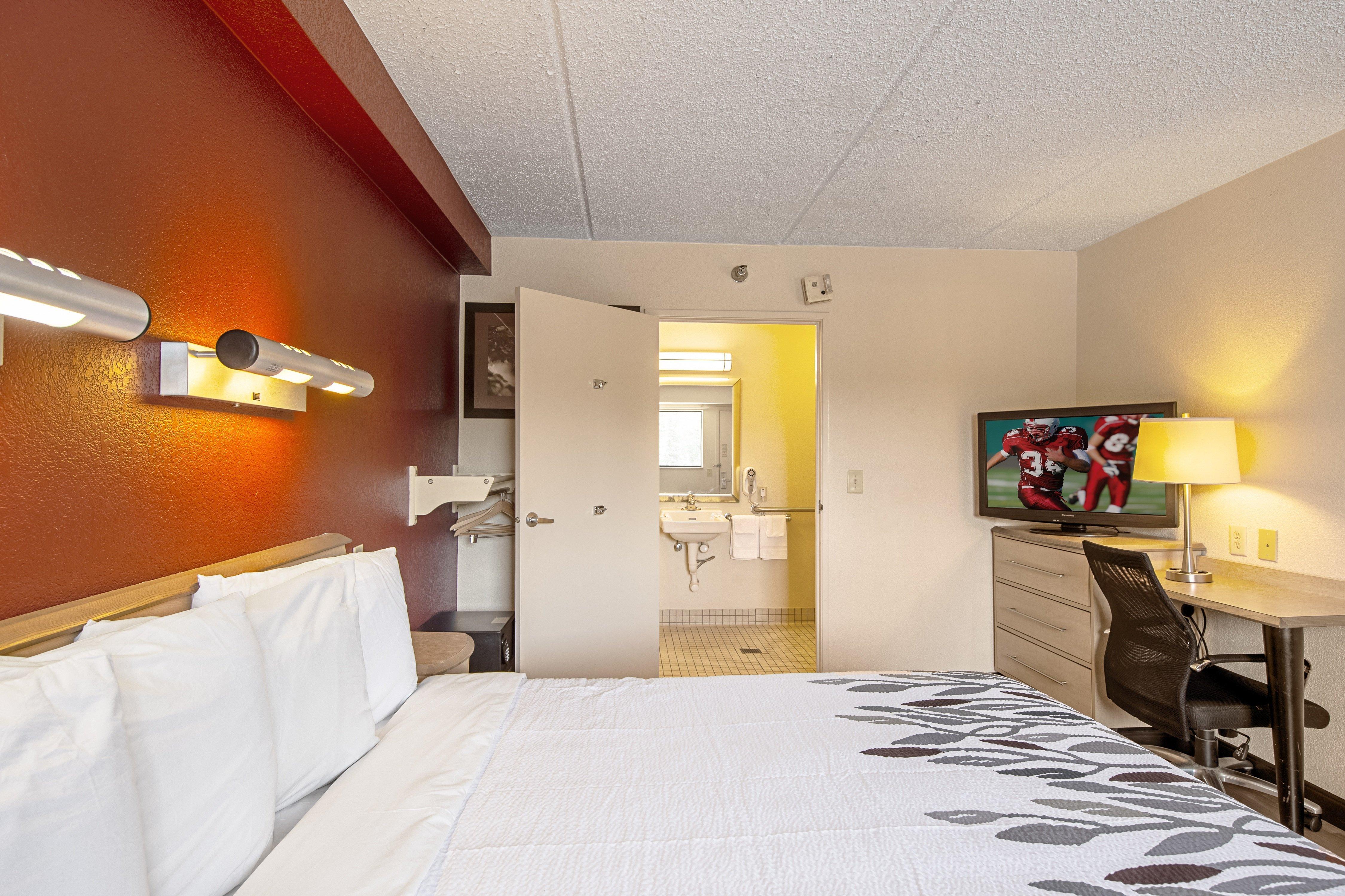 Red Roof Inn Akron Ngoại thất bức ảnh